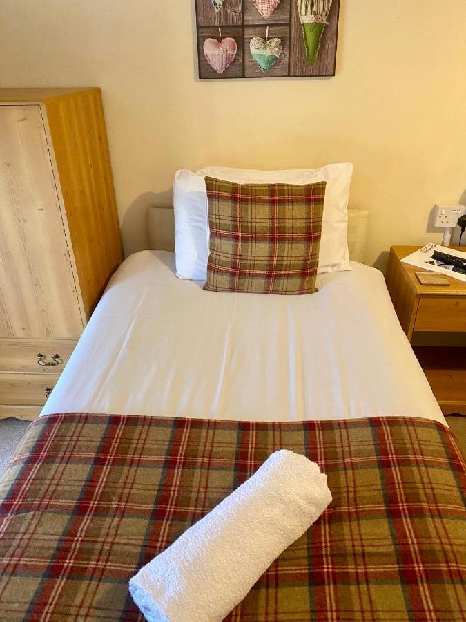 Number 19 Guest House - Self Check In - Under 4 Miles From Barrow In Furness Dalton-in-Furness Exterior foto