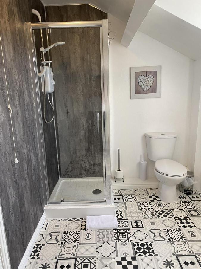 Number 19 Guest House - Self Check In - Under 4 Miles From Barrow In Furness Dalton-in-Furness Exterior foto