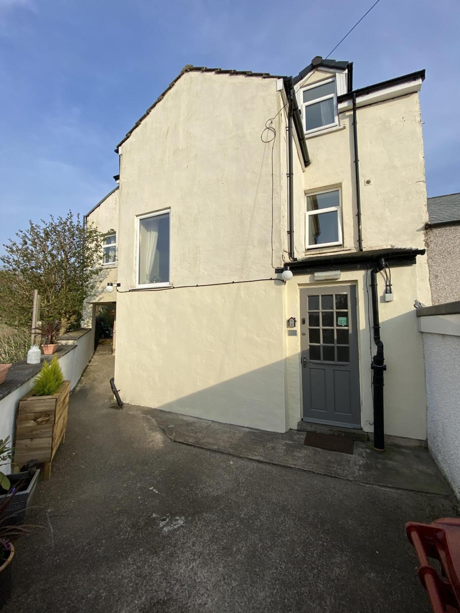 Number 19 Guest House - Self Check In - Under 4 Miles From Barrow In Furness Dalton-in-Furness Exterior foto